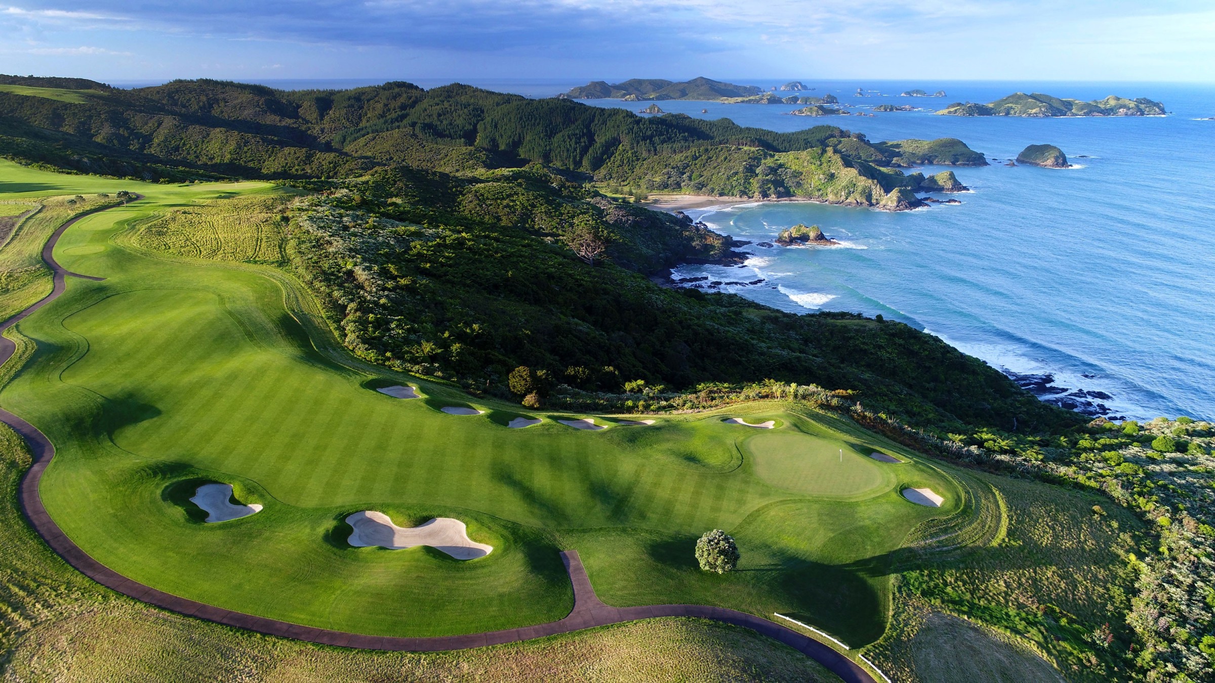Hello Hawke’s Bay. Golfing in New Zealand’s premier food & wine country