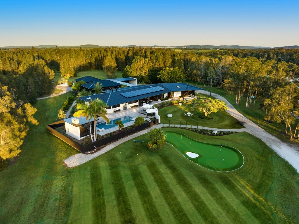 A Luxury Golf Hideaway at Micalo Island